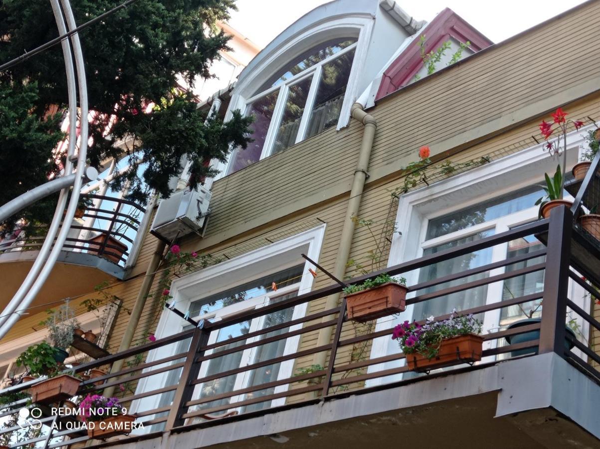 Guesthouse Melikishvili 57 Batumi Kültér fotó