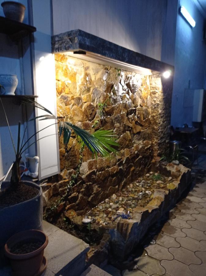 Guesthouse Melikishvili 57 Batumi Kültér fotó