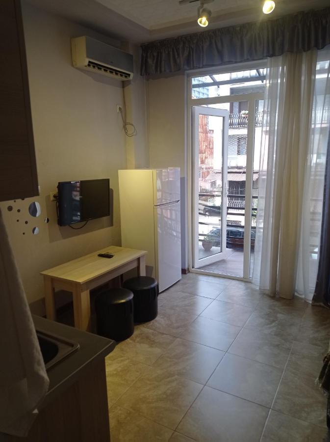 Guesthouse Melikishvili 57 Batumi Kültér fotó