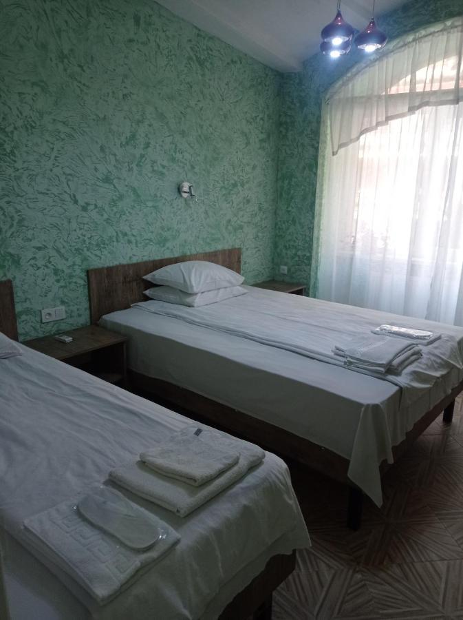 Guesthouse Melikishvili 57 Batumi Kültér fotó