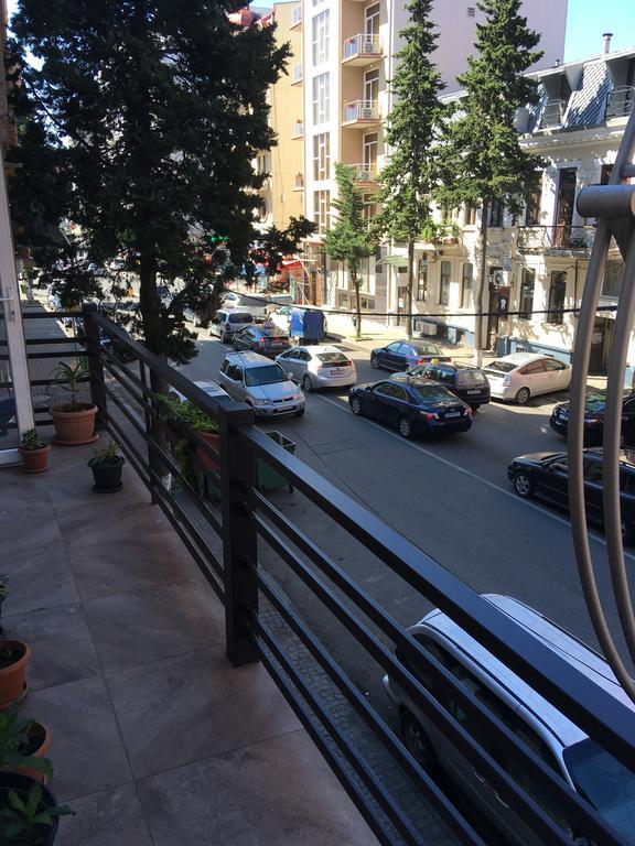 Guesthouse Melikishvili 57 Batumi Kültér fotó